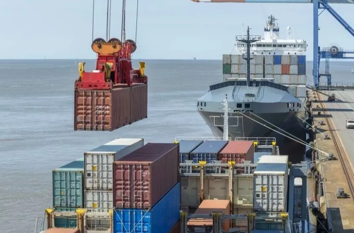 Ticaret Bakanlığı, İthalatta Gözetim Uygulanmasına İlişkin Tebliğlerde yaptığı değişiklikleri bugünkü