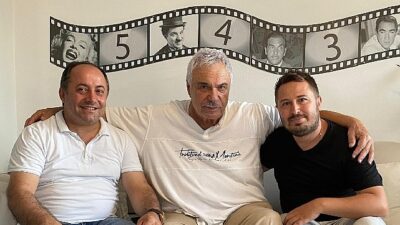 Türk sinemasının efsane ismi Halil Ergün, yapımcı İhsan Taş ve