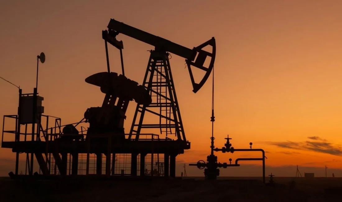 Brent petrolün varil fiyatı, uluslararası piyasalarda bugün yüzde 0,24 artışla