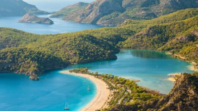 ODTÜ Deniz Bilimleri Enstitüsü Müdürü Prof. Dr. Barış Salihoğlu, Türkiye