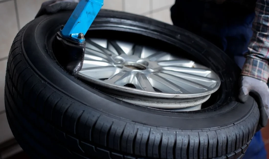 Ticari araçlarda zorunlu kış lastiği dönemi başladı Türkiye genelinde şehirlerarası kara yollarında yolcu ve yük taşımacılığı yapan