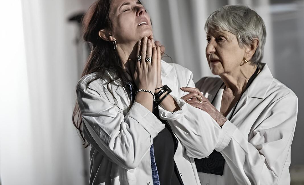 İKSV’nin 30. İstanbul Tiyatro Festivali için paylaştığı ilk program ipuçları,