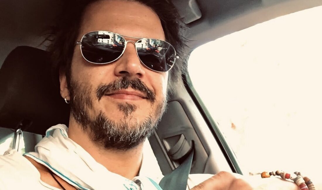 Mehmet Günsür kimdir? Kaç yaşında, nereli, boyu kaç? Türk sinema ve televizyon dünyasının uluslararası alanda da tanınan oyuncularından