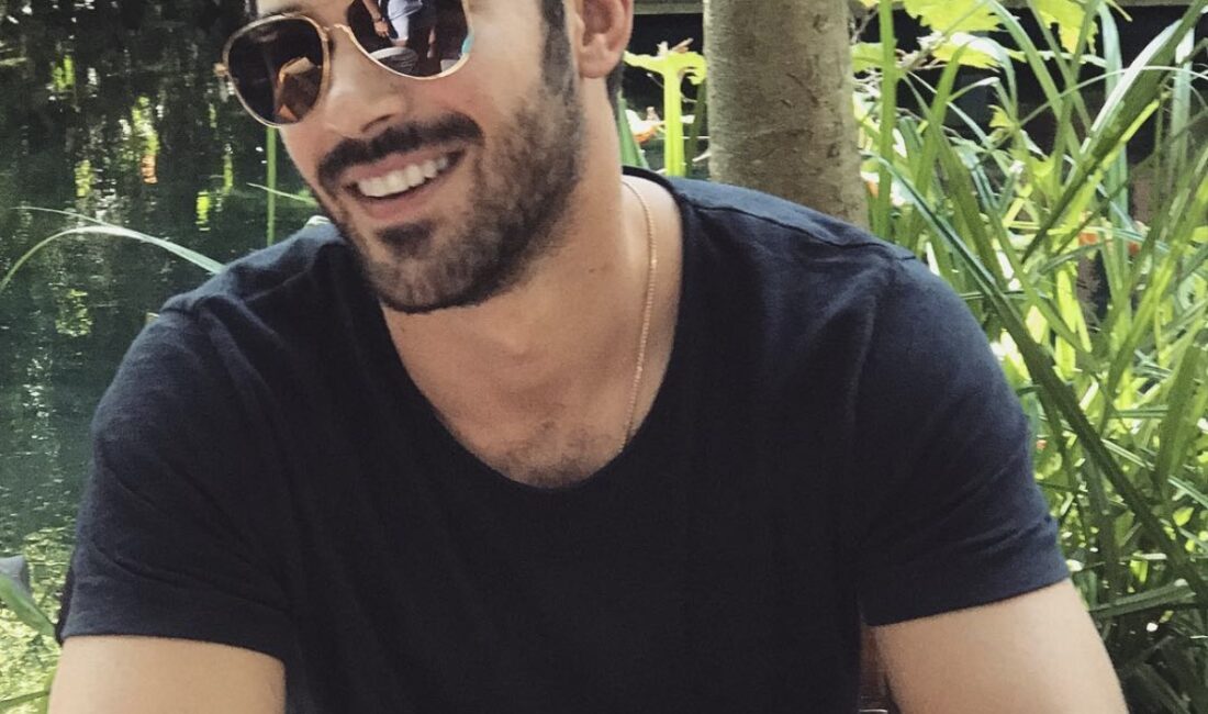Yusuf Çim kimdir, kaç yaşında, nereli? Boyu, kariyeri ve oynadığı diziler Yusuf Çim, modellikten oyunculuğa uzanan kariyeriyle tanınan isimler arasında yer