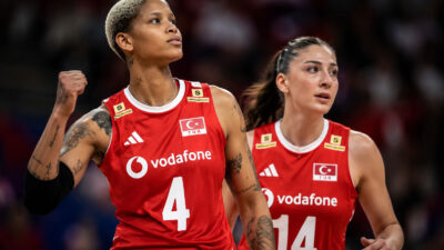 A Milli Kadın Voleybol Takımı, FIVB Voleybol Milletler Ligi'nin ikinci