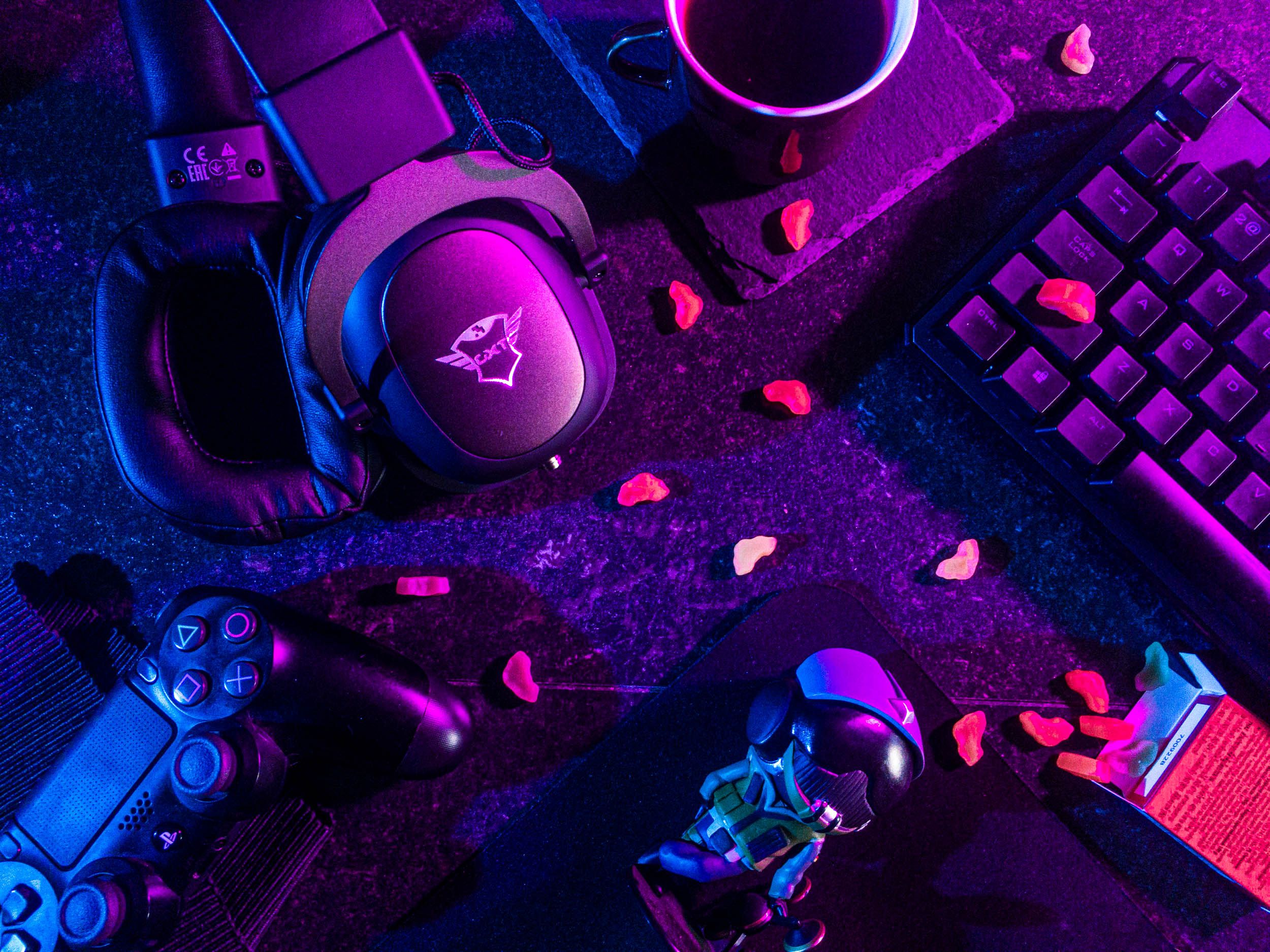 Uzun yıllar CD PROJEKT çatısı altında bir yan kuruluş olarak