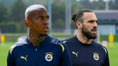 Fenerbahçe, yeni sezon hazırlıkları kapsamında gerçekleştireceği Avusturya kampının kadrosunu duyurdu.