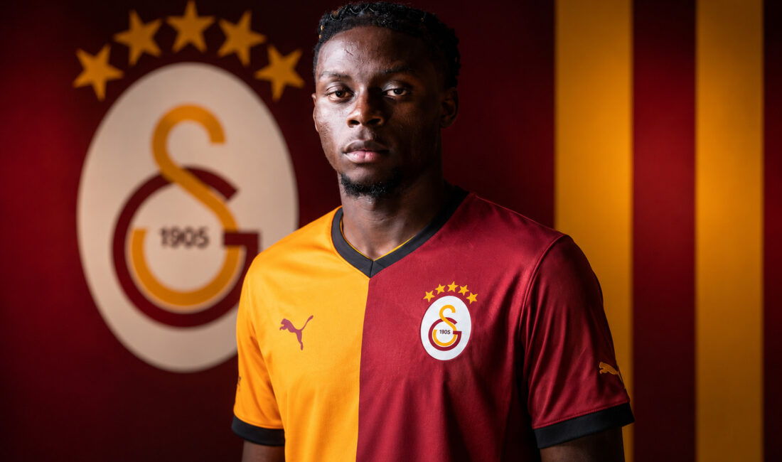 Galatasaray, Chelsea ve Burnley formalarıyla Premier Lig'de dikkat çeken 22