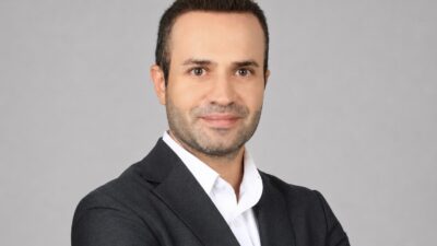 Ay Düğümleri, kuzeyde ve güneyde Ay’ın yörüngesinin, Güneş’in yörüngesiyle(Ekliptik) kesiştiği
