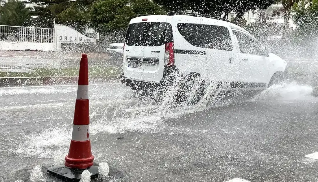 Türkiye genelinde mevsim normallerinin üzerinde seyreden sıcaklıkların yarından itibaren düşmesi