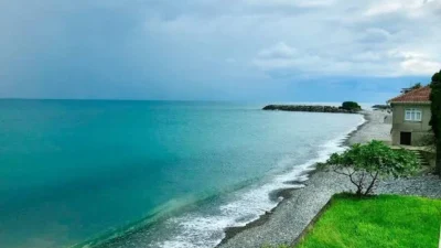 Türkiye'nin 4 farklı kentinde olumsuz hava ve deniz koşulları nedeniyle