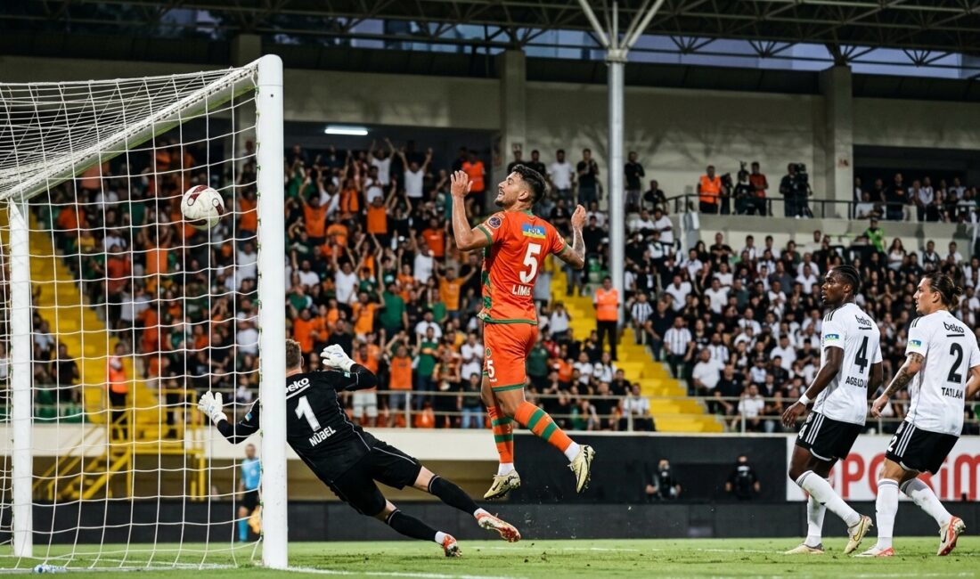 Beşiktaş Alanyaspor maçı Trendyol Süper Lig 2. haftasında nefes kesti.