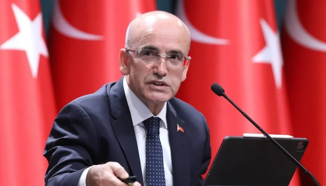 Hazine ve Maliye Bakanı Mehmet Şimşek, enflasyondaki düşüşün sürdüğünü belirterek,