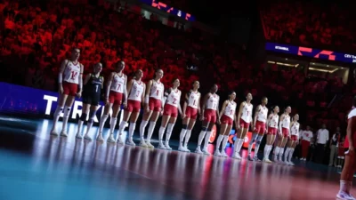 A Milli Kadın Voleybol Takımı, Avrupa Şampiyonası yarı finalinde Sırbistan’ı