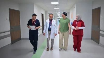 Etlik Şehir Hastanesi'nde geliştirilen yeni onkoplastik cerrahi yöntem, meme kanserinde