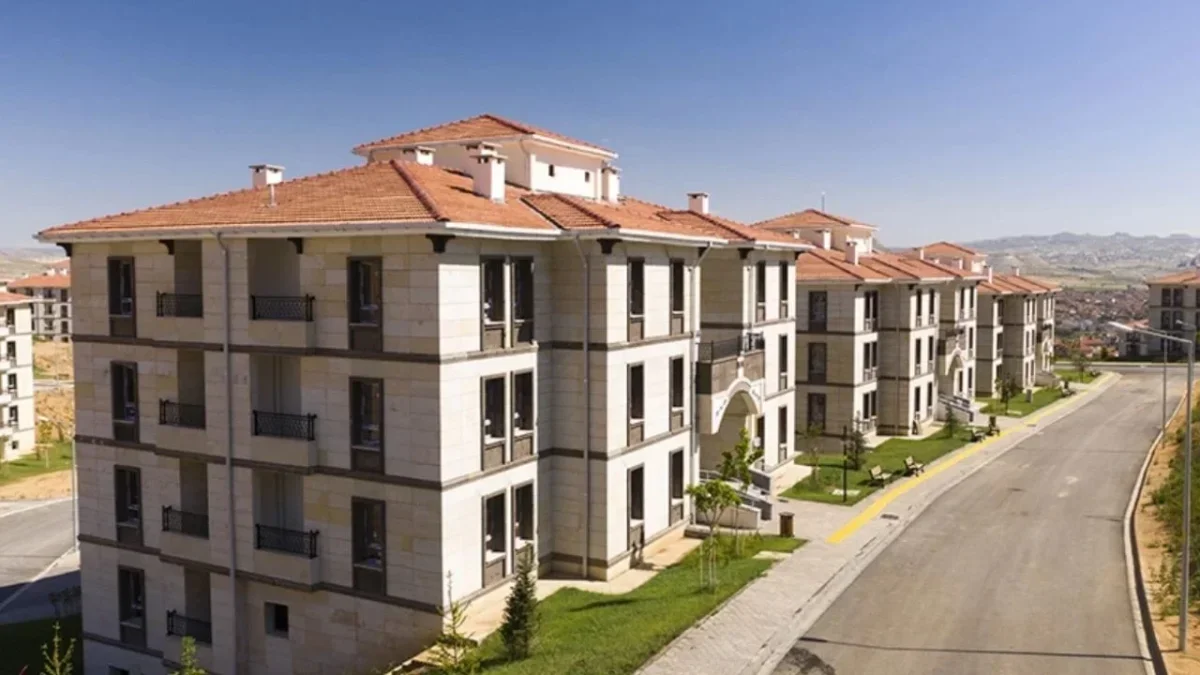 İstanbul'da kentsel dönüşümü hızlandıran Yarısı Bizden kampanyasında süre 2027 sonuna