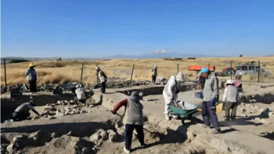 Kültepe-Kaniş kazılarında 78 yıllık tarihte bir ilk yaşandı. Helenistik Dönem'e