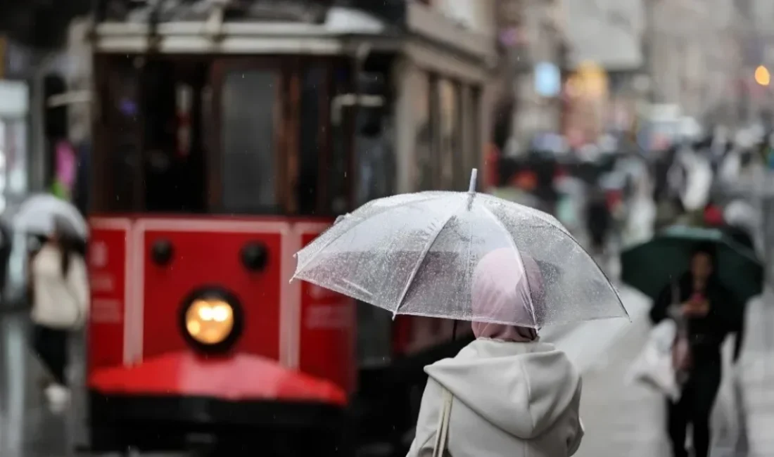 Meteoroloji, Marmara'nın kuzey ve batısı için kuvvetli sağanak uyarısı yaptı.