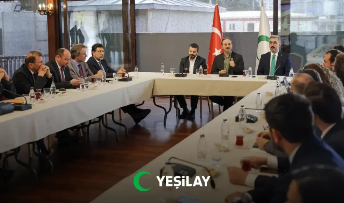 Yeşilay'da Adem Yavuz dönemi resmen başladı. Kurumun yeni dönem hedefleri